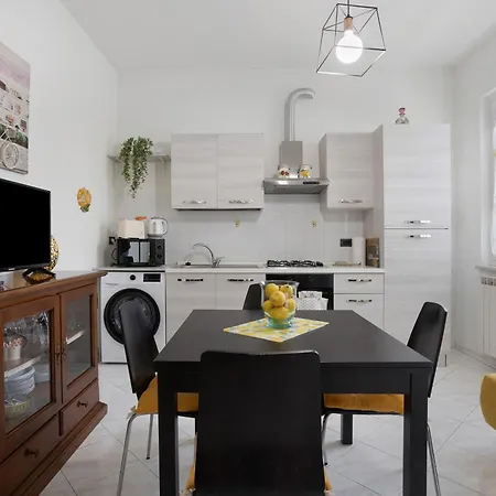 Lunigiana - Casa Anita Con Giardino Apartamento