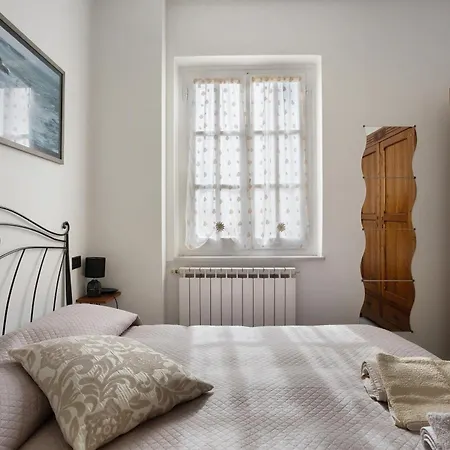 Lunigiana - Casa Anita Con Giardino Apartamento