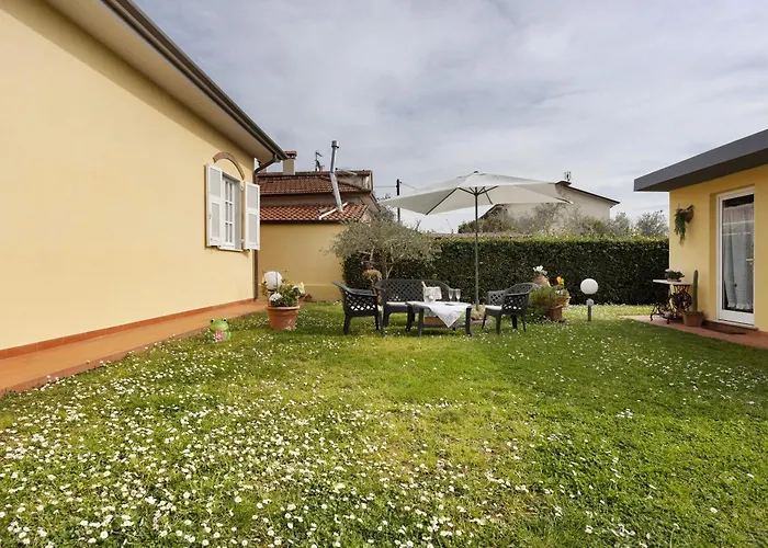 Lunigiana - Casa Anita Con Giardino